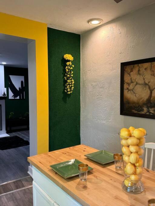 Zen/peaceful Retreat/pittsburgh/canton Avenue * Pittsburgh